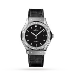 Hublot Classic Fusion Titanium Diamonds 42mm 542.NX.1171.LR.1104